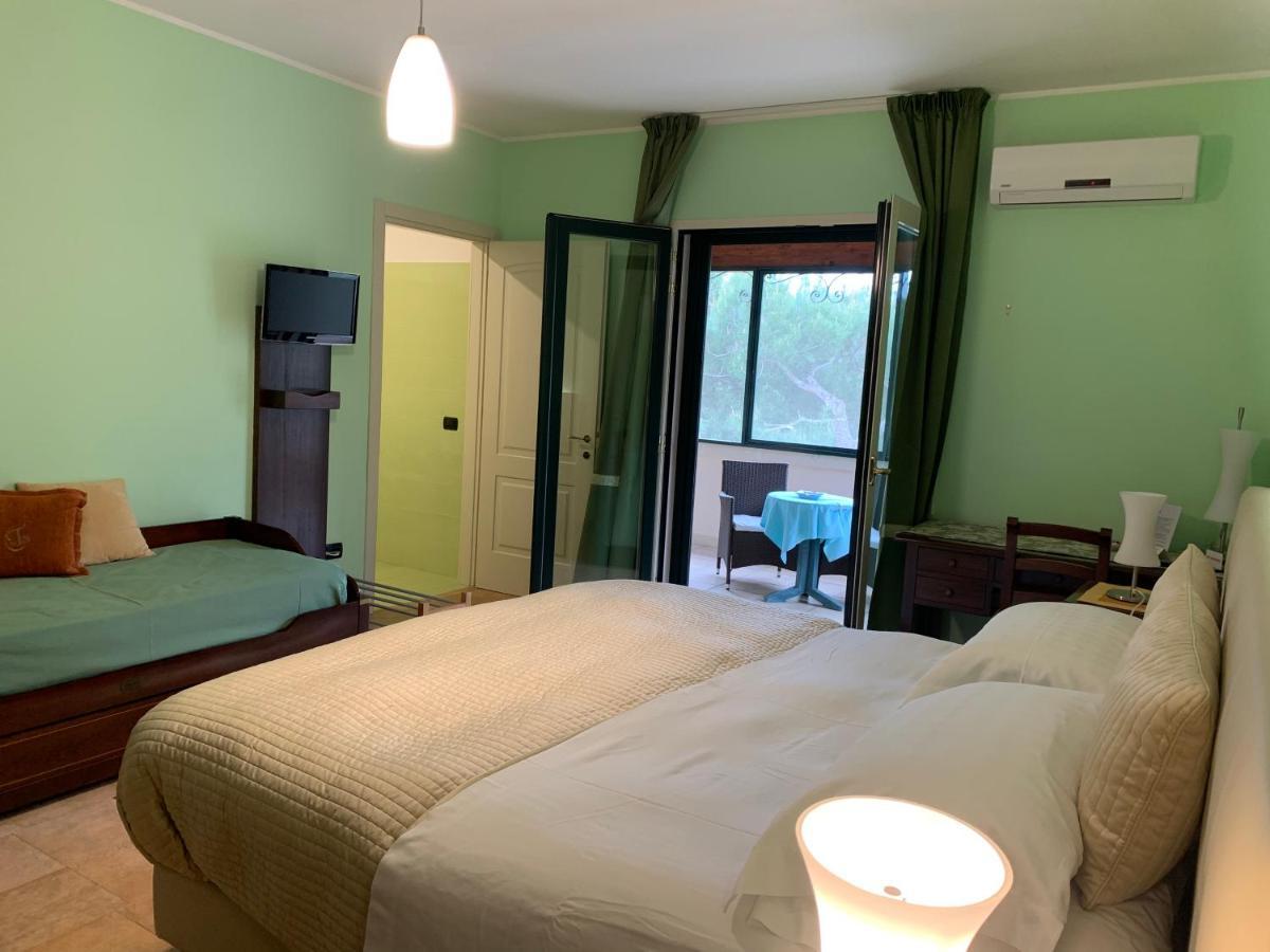 Tenuta Monaci La Murra Carmiano  Eksteriør billede